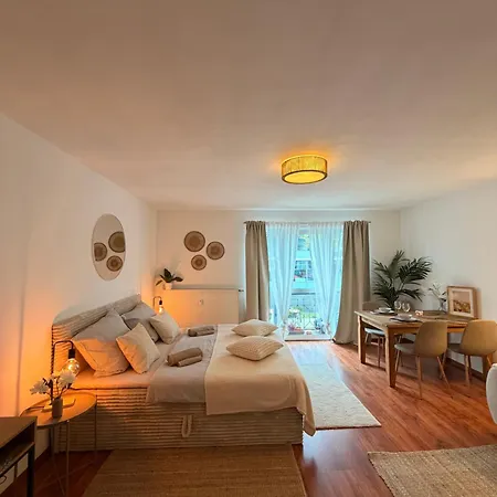 Zentrale 2-zimmer Nahe Zentrum&uniklinik Apartamento